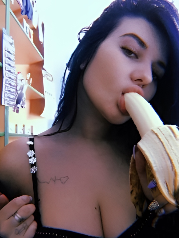 Роза привлекательная девушка из Фокино цена от 2000 руб