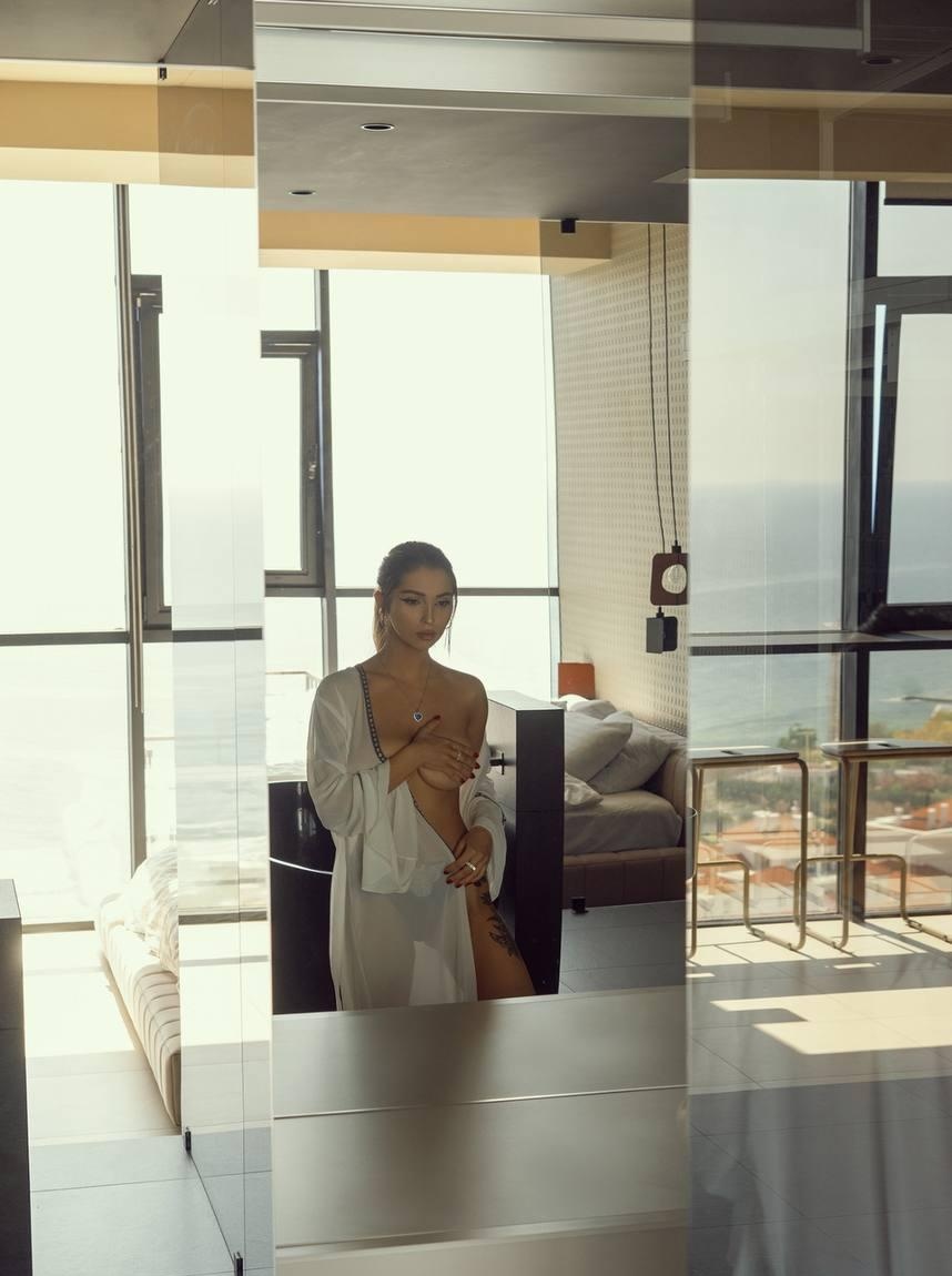 Милена привлекательная девушка из Фокино цена от 4000 руб